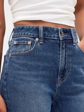 Gap Real Straight Jeans in Denim Blue 💙🆕✨🎁